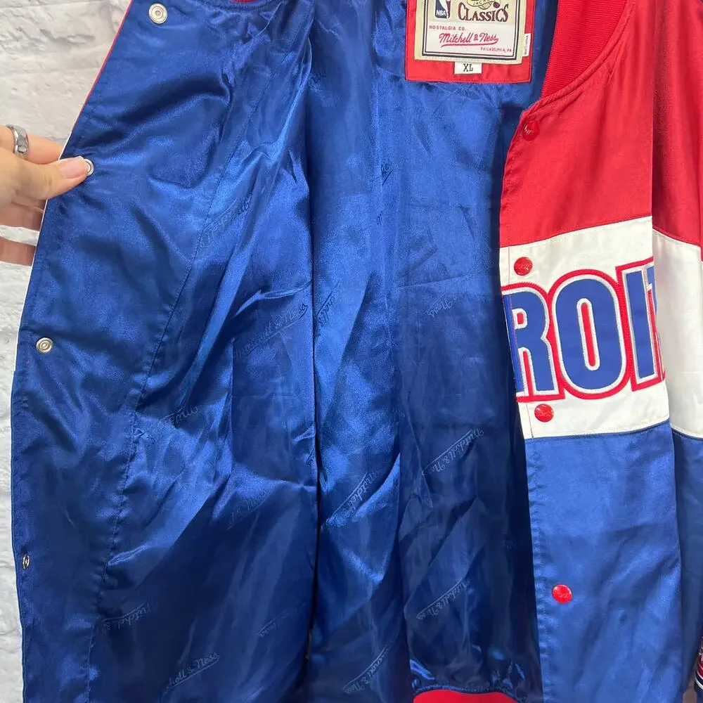Hardwood Classics Mitchell & Ness Jacket Red White Blue Size XL Satin Pistons